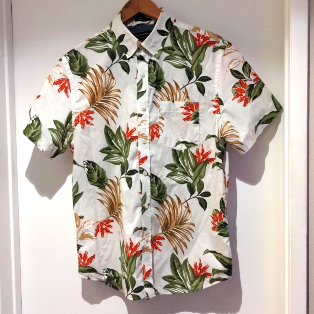 Banana Republic Standard Fit Shirt, Medium, Large Floral Print